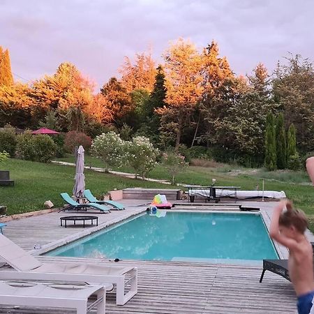 Chalet Bois Cosy Avec Piscine Aix Nature Aix-en-Provence Ngoại thất bức ảnh