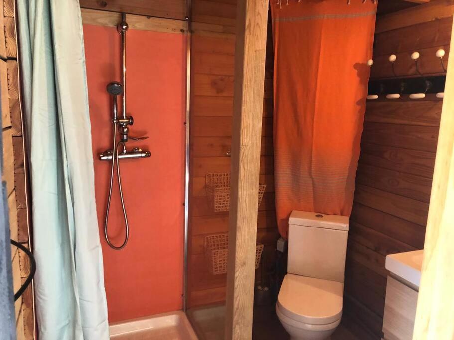 Chalet Bois Cosy Avec Piscine Aix Nature Aix-en-Provence Ngoại thất bức ảnh