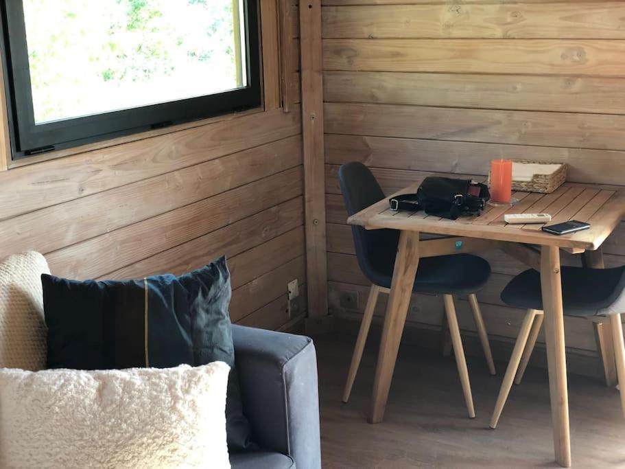 Chalet Bois Cosy Avec Piscine Aix Nature Aix-en-Provence Ngoại thất bức ảnh
